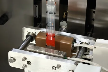 Round corner cutter