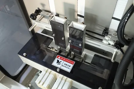 Horizontal sealing system