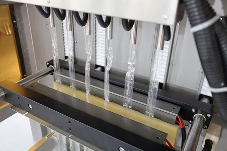 Filling and sealing system